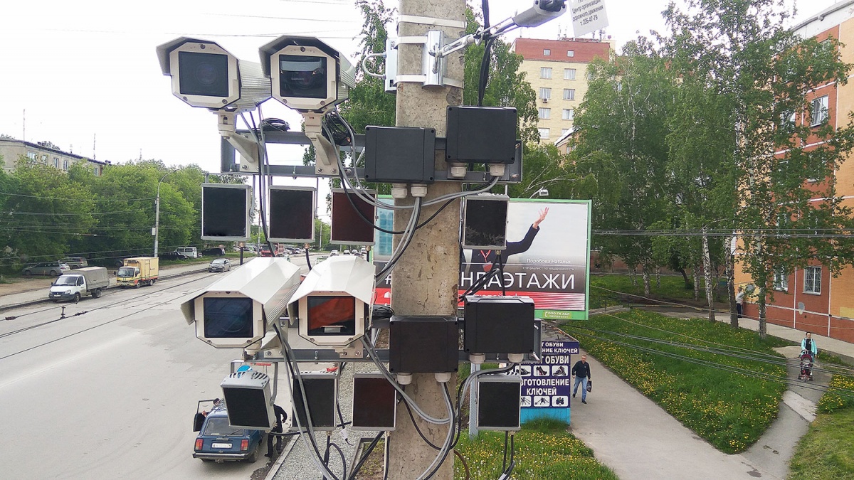 В Омске на 11 перекрестках появились комплексы фиксаций нарушений ПДД